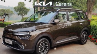 Ảnh thực tế Kia Carens 2022: Trở ngại lớn đối với Mitsubishi Xpander?